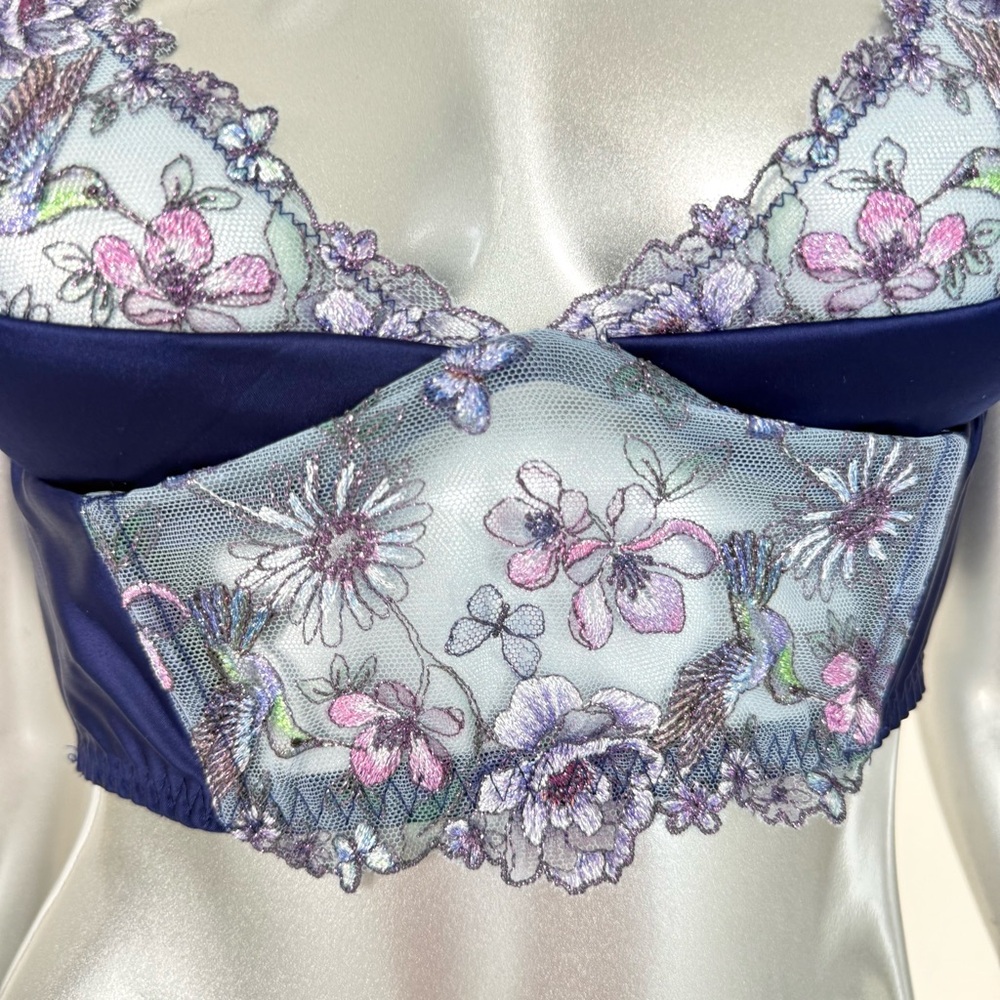 NWT!!! Victoria’s Secret corset top size 34D Retail 89.95$ - Picture 3 of 8
